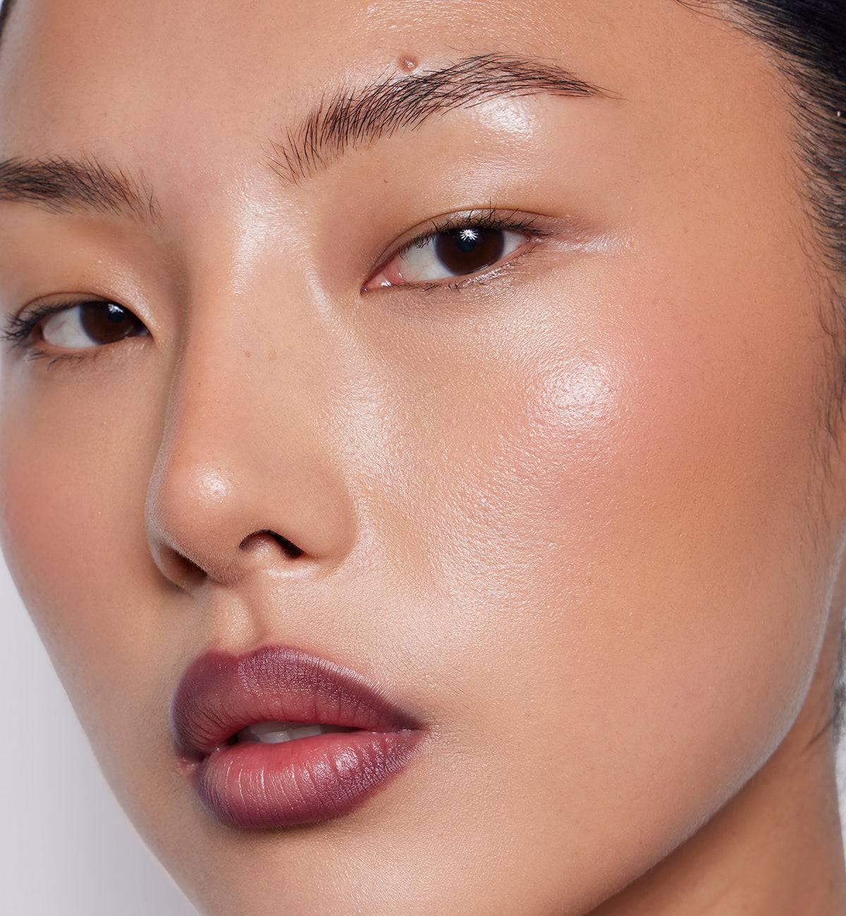 Refy Blur Liner - Dudak Kalemi - Glaze Türkiye