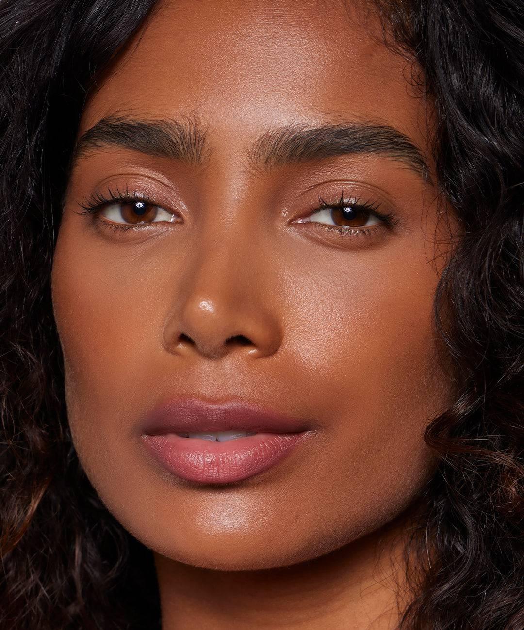 Refy Blur Liner - Dudak Kalemi - Glaze Türkiye