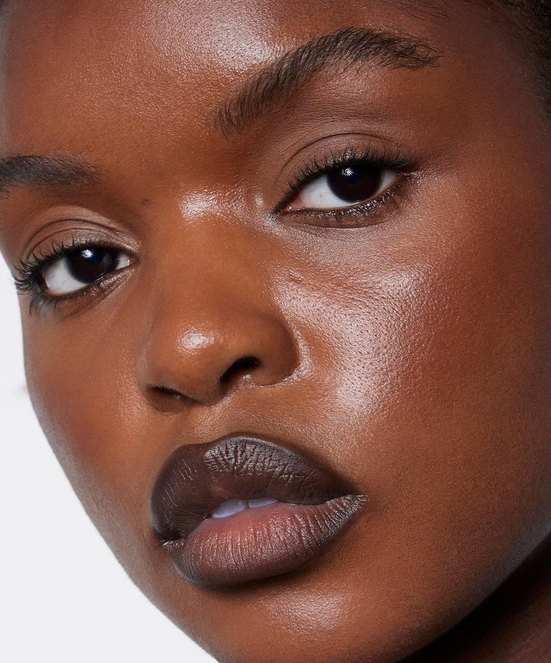 Refy Blur Liner - Dudak Kalemi - Glaze Türkiye