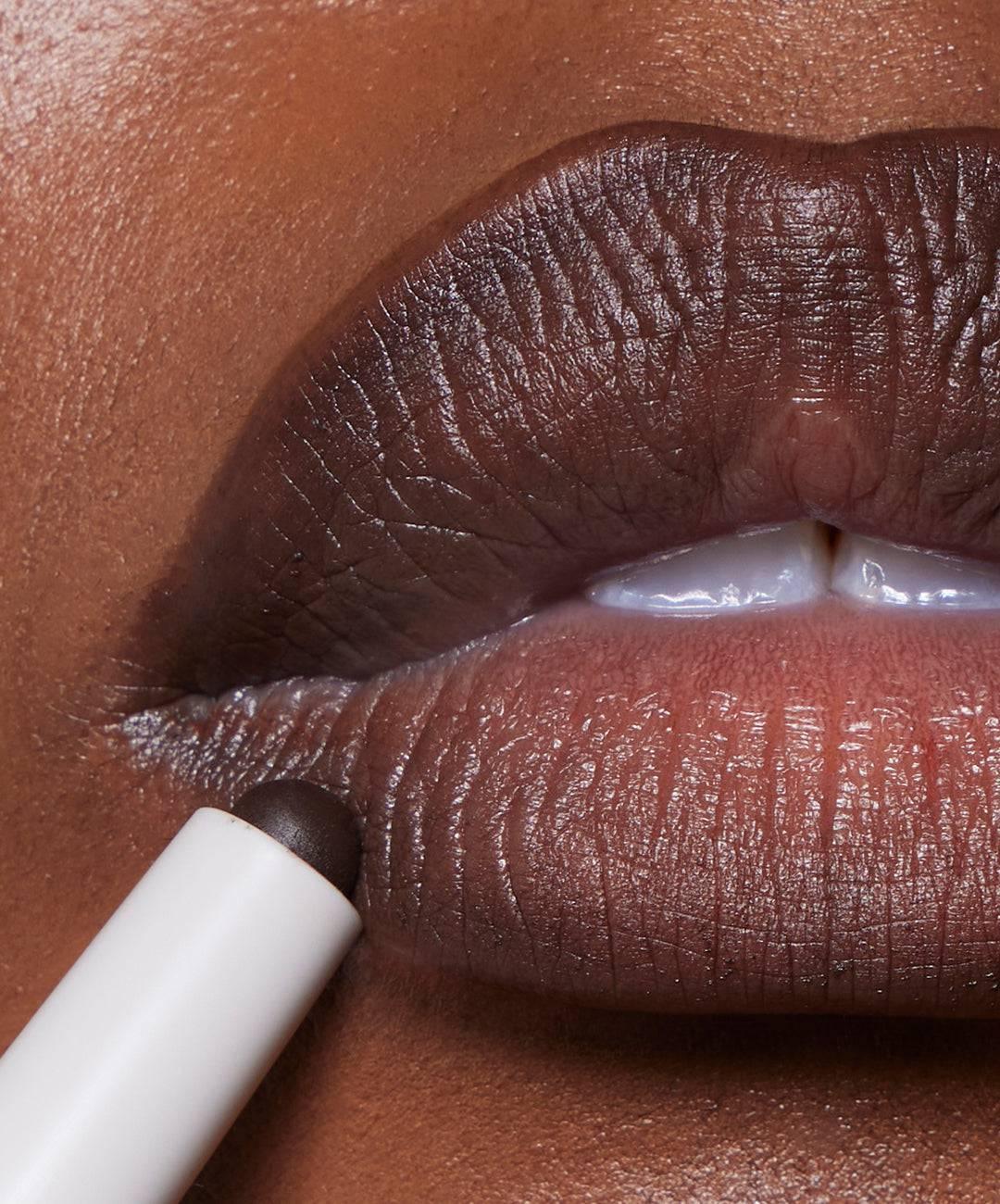 Refy Blur Liner - Dudak Kalemi - Glaze Türkiye