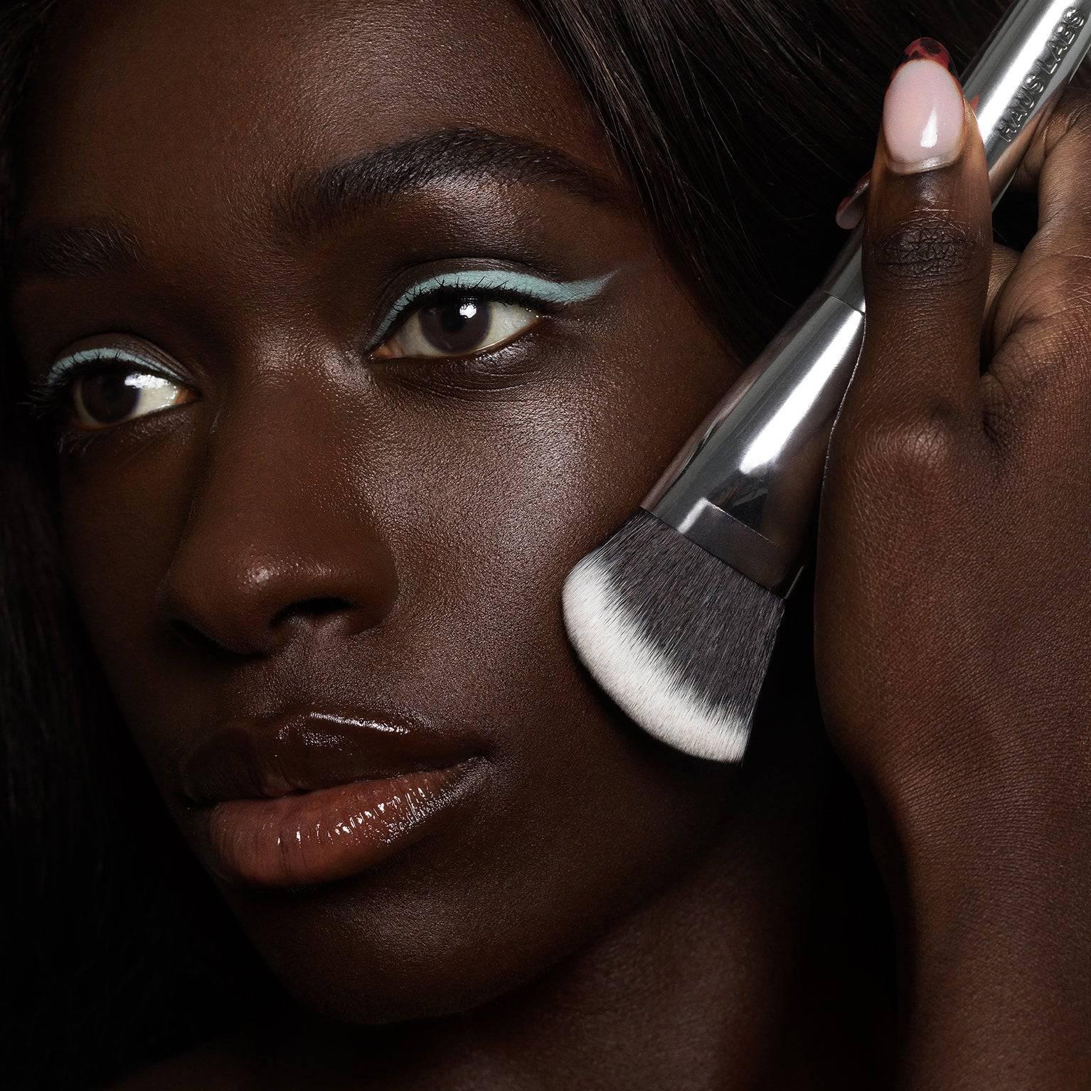 Haus Labs Foundation Brush - Fondöten Fırçası - Glaze Türkiye