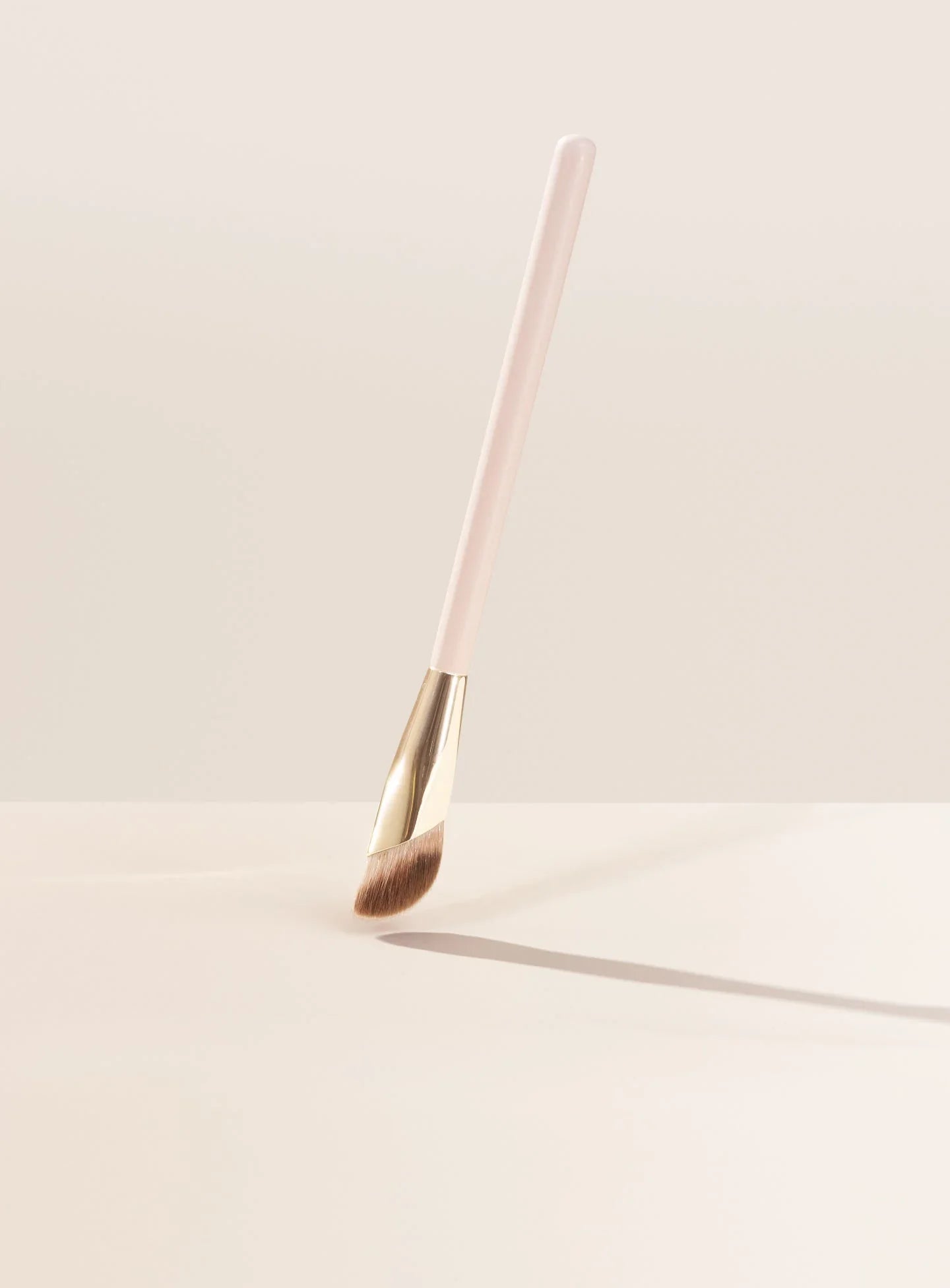 Rare Beauty Liquid Touch - Kapatıcı Fırçası - Glaze Türkiye